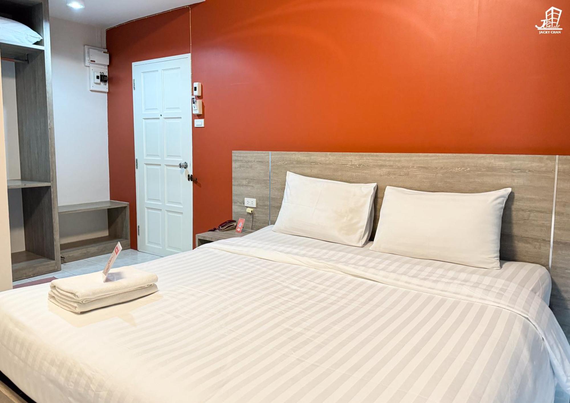 Jacky Chan Hotel Бетонг Экстерьер фото