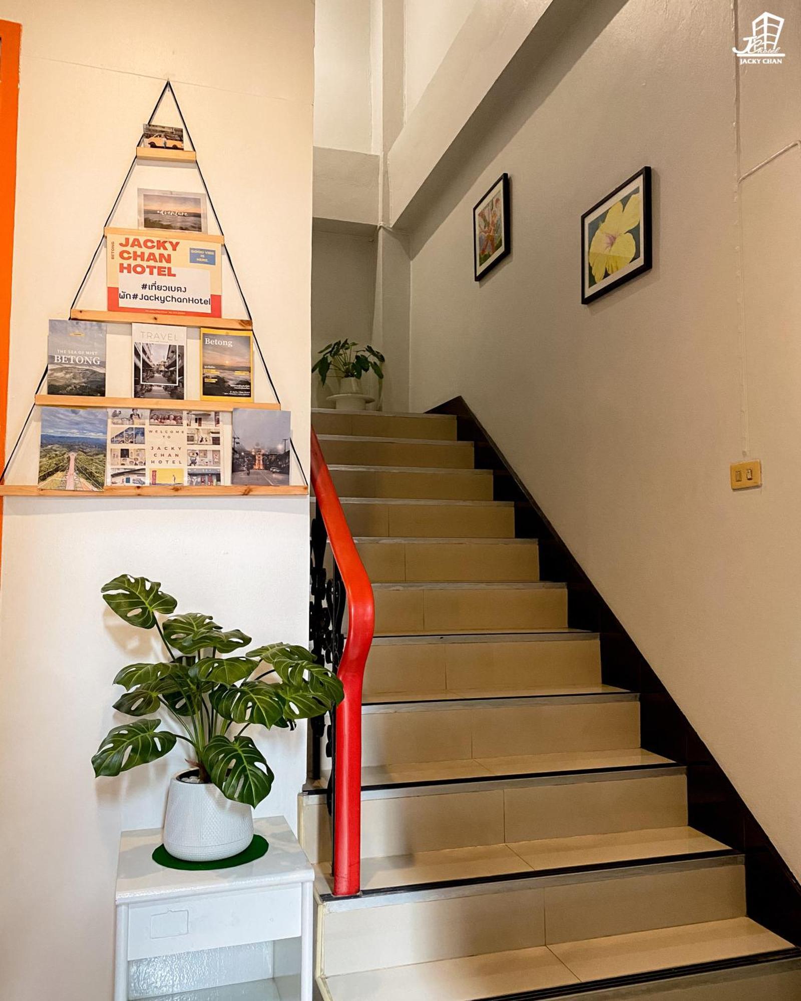 Jacky Chan Hotel Бетонг Экстерьер фото