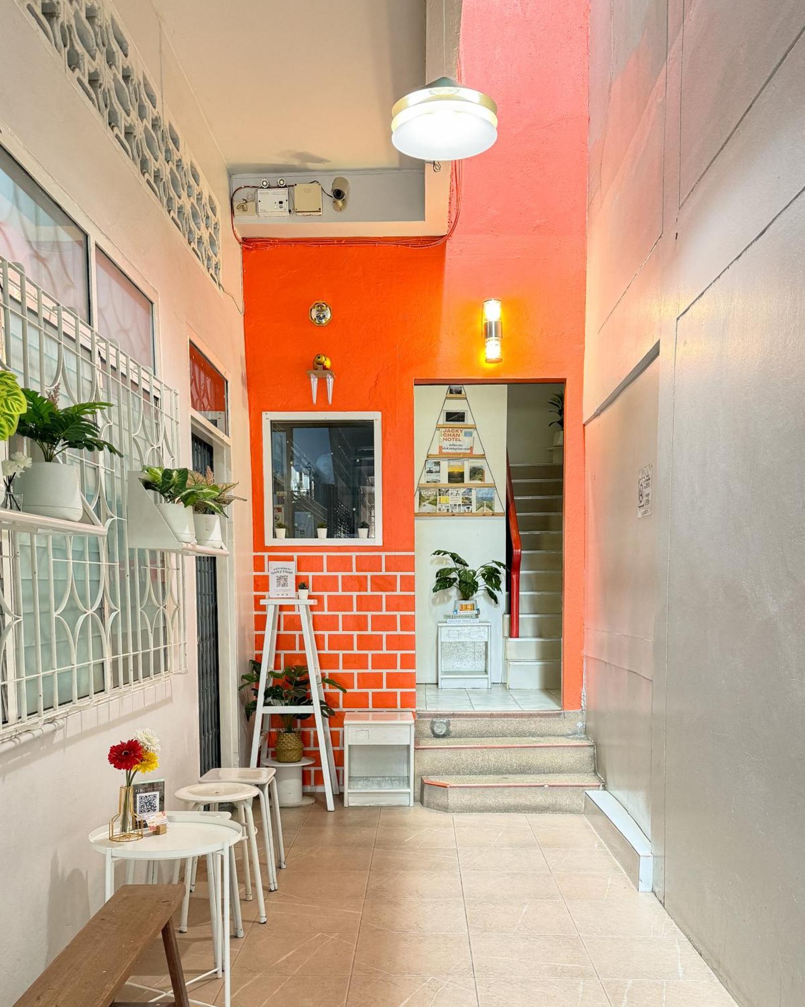 Jacky Chan Hotel Бетонг Экстерьер фото