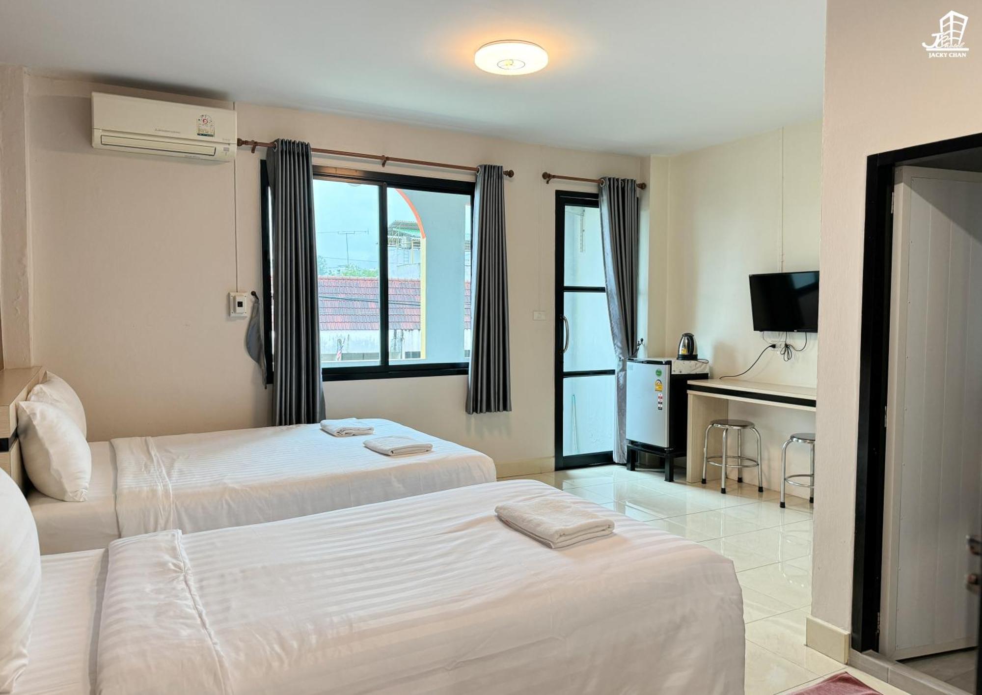 Jacky Chan Hotel Бетонг Экстерьер фото